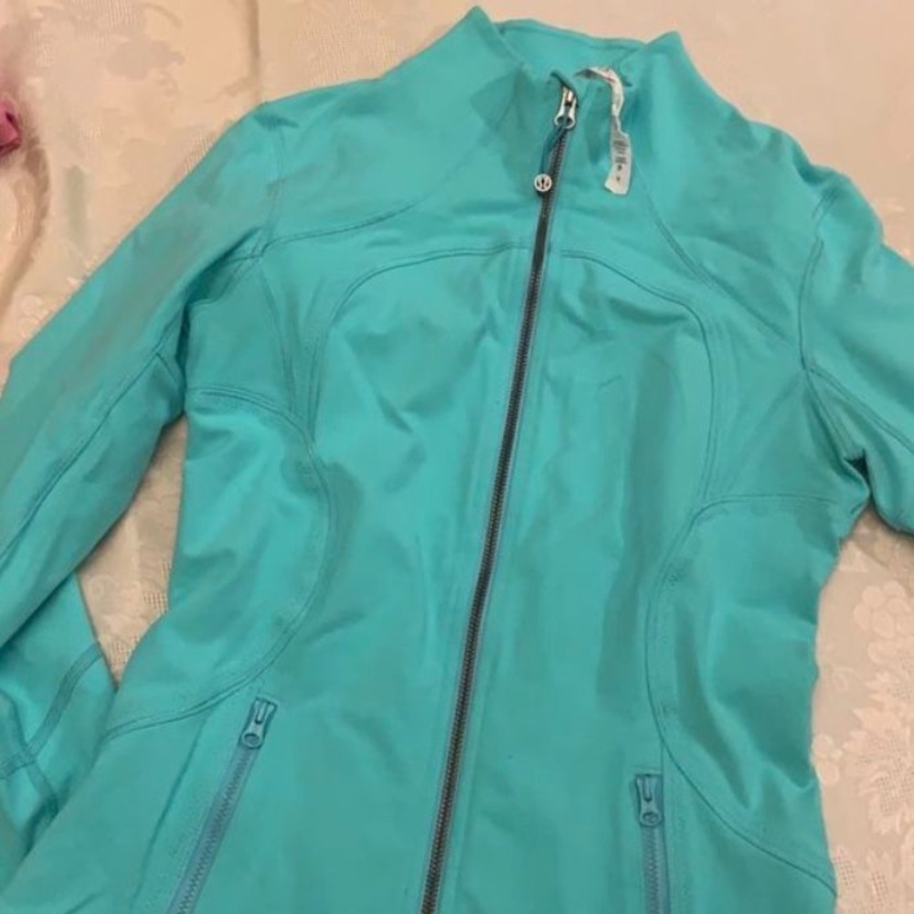 EUC Lululemon Define Jacket
